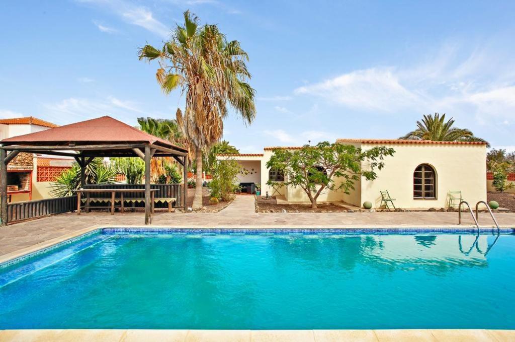 Villa Aventura Parque Holandes Exterior foto